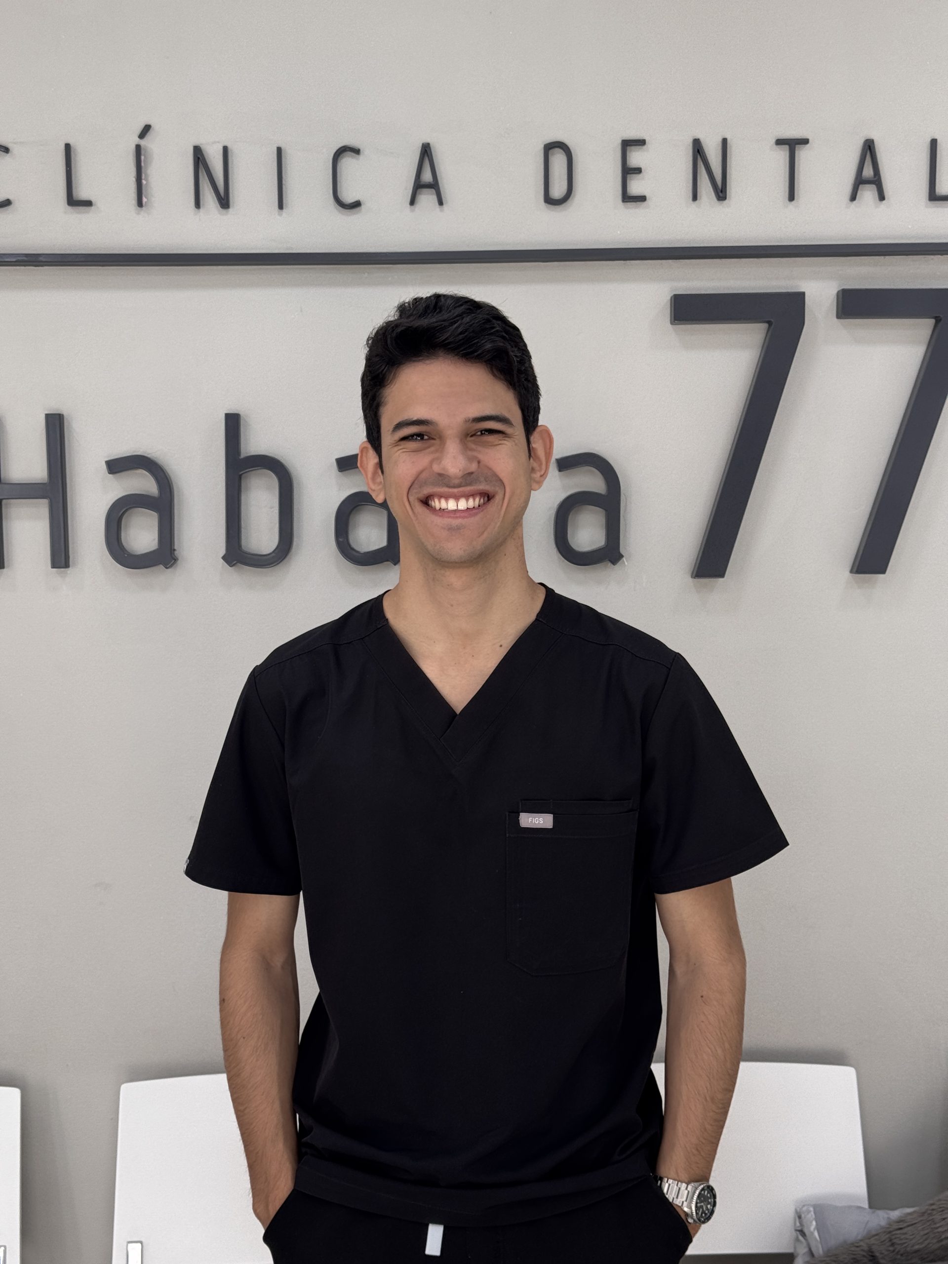 Dr. Daniel Enríquez